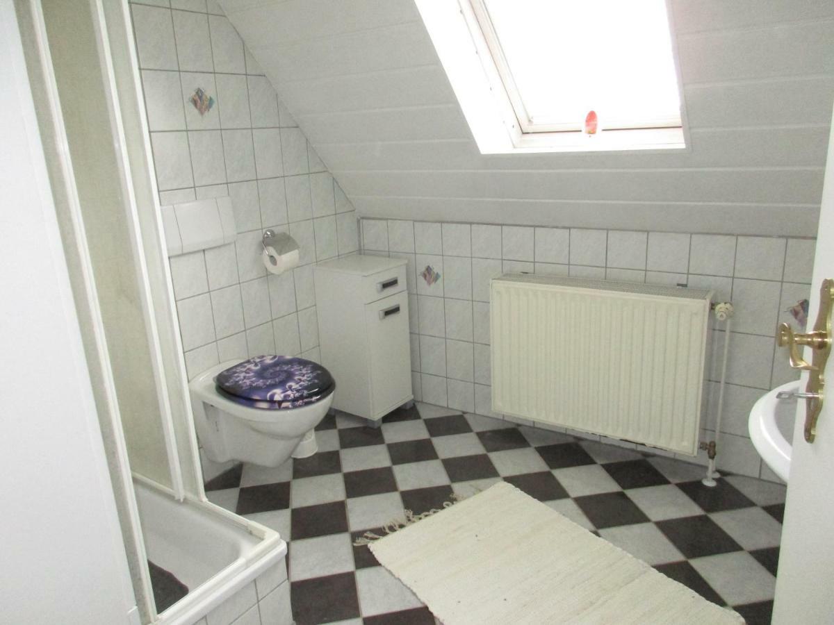 Ferienwohnung Regina Albstadt Bagian luar foto