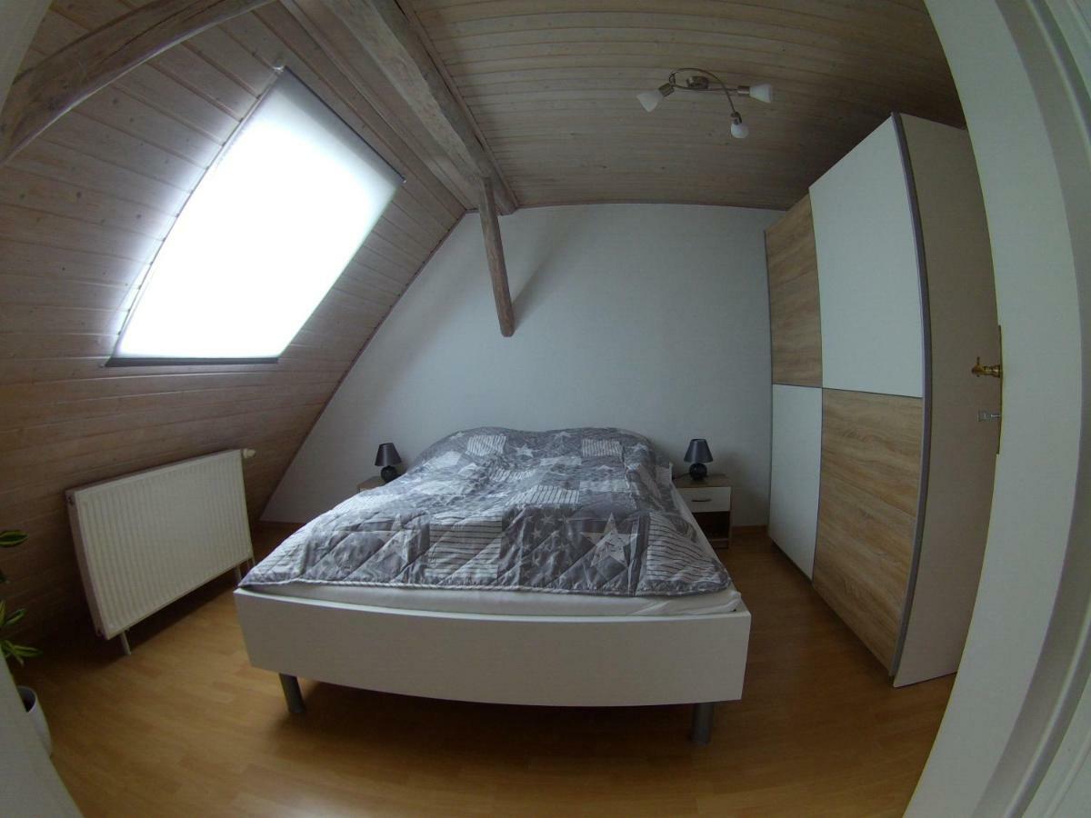 Ferienwohnung Regina Albstadt Bagian luar foto